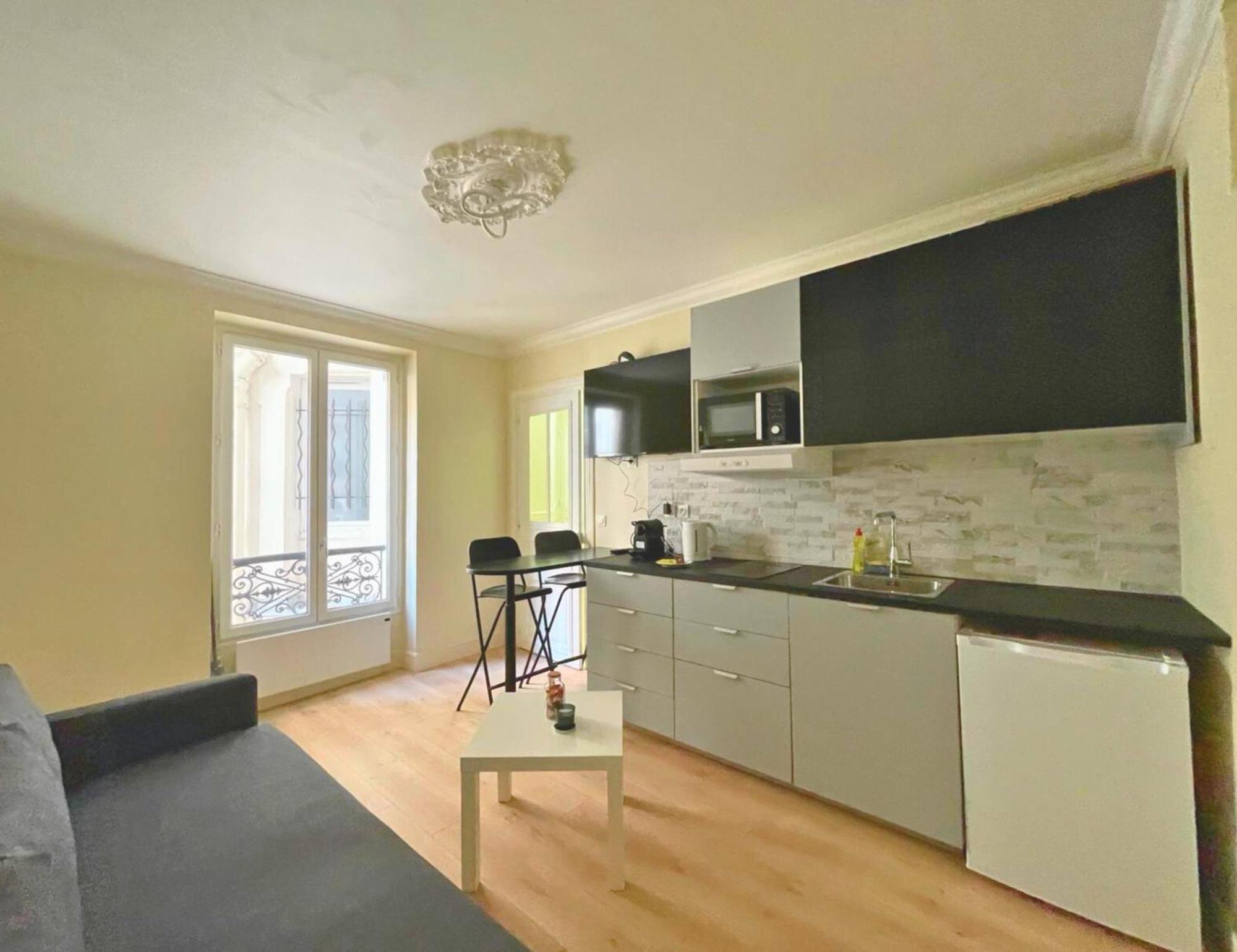Chambre Lit Double Et Salon Avec Canape-Lit A 10 Minutes Des Champs Elysees París Exterior foto